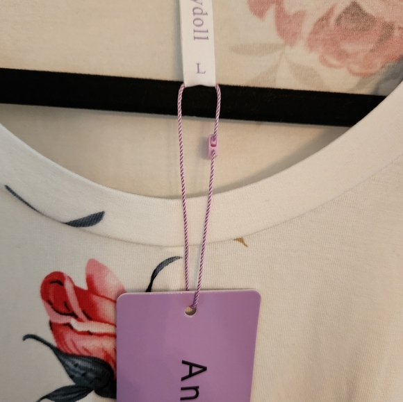 NWT AnyDoll Floral Print Soft Tank Top.  Size L.   Beautiful with waist gathered - Picture 3 of 5